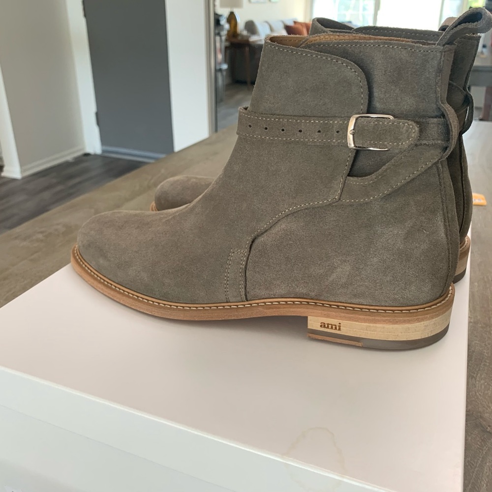 Ami Alexandre Mattiussi Men’s Taupe Seude JodhpurBoots, Size 42 (9US).